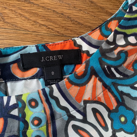 J Crew short sleeve paisley print top. - Picture 4 of 5